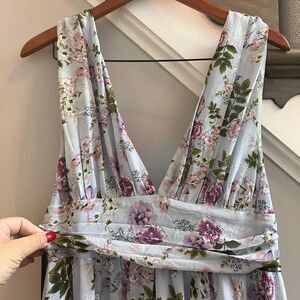 Romantic Light Blue Floral V Neck & Back Maxi Dress sz 6 EUC